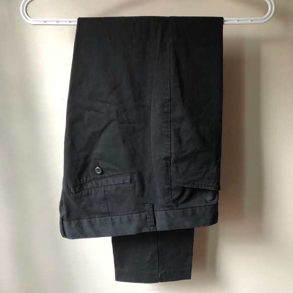 GAP black khaki pant - Picture 7 of 7